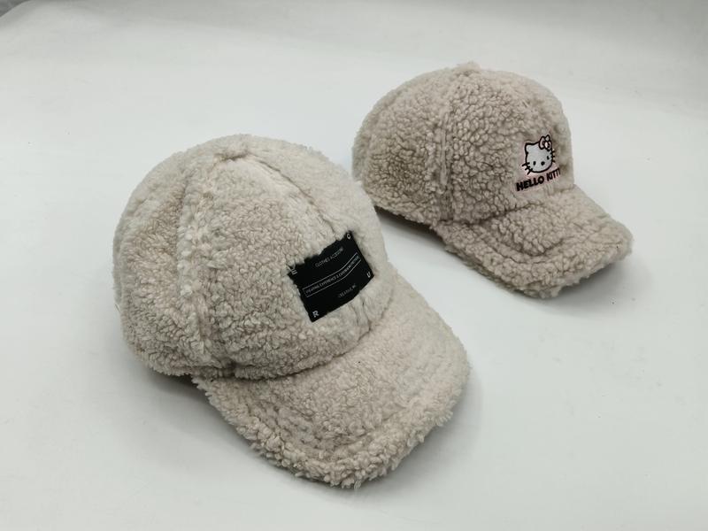 クリーム色シェルパフリース野球帽セット、刺繍ディテール付き2個組 - private label wholesale